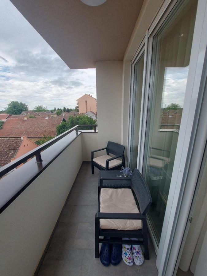 Апартаменты Kat Apartman Суботица Экстерьер фото